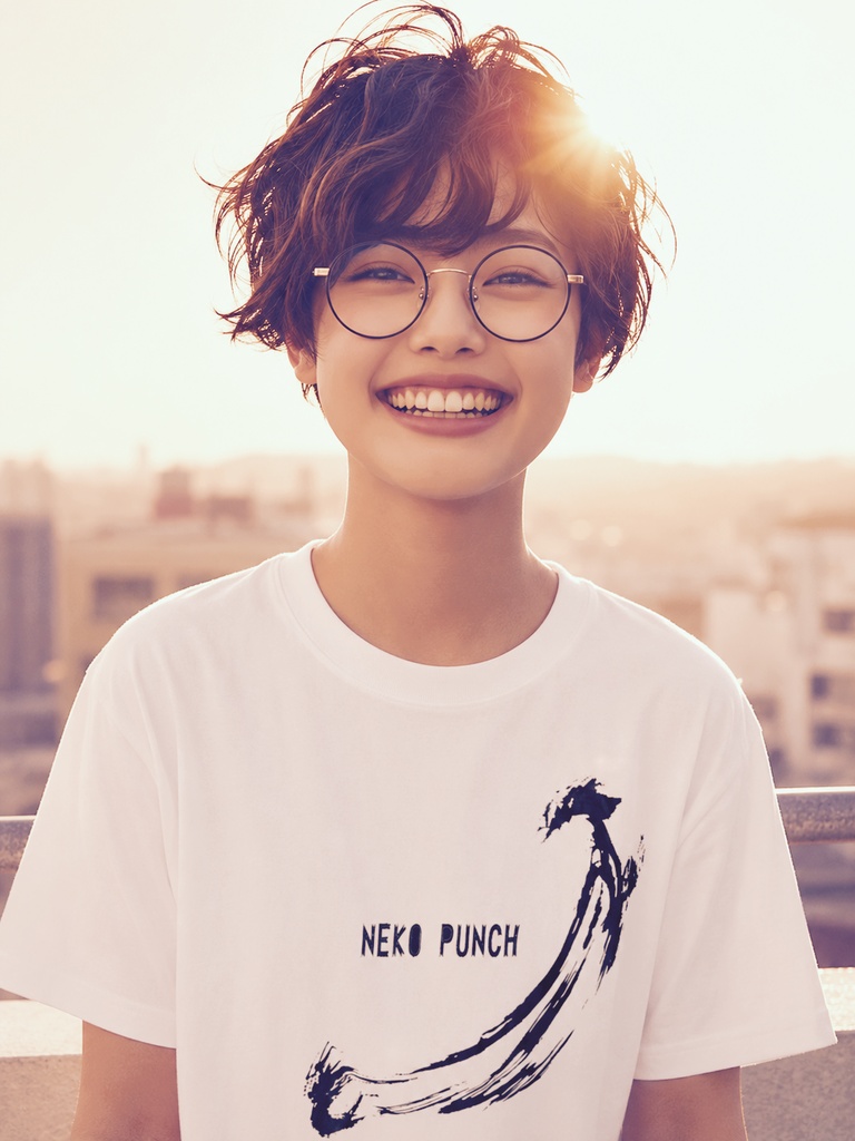 NEKO PUNCH-T-shirt