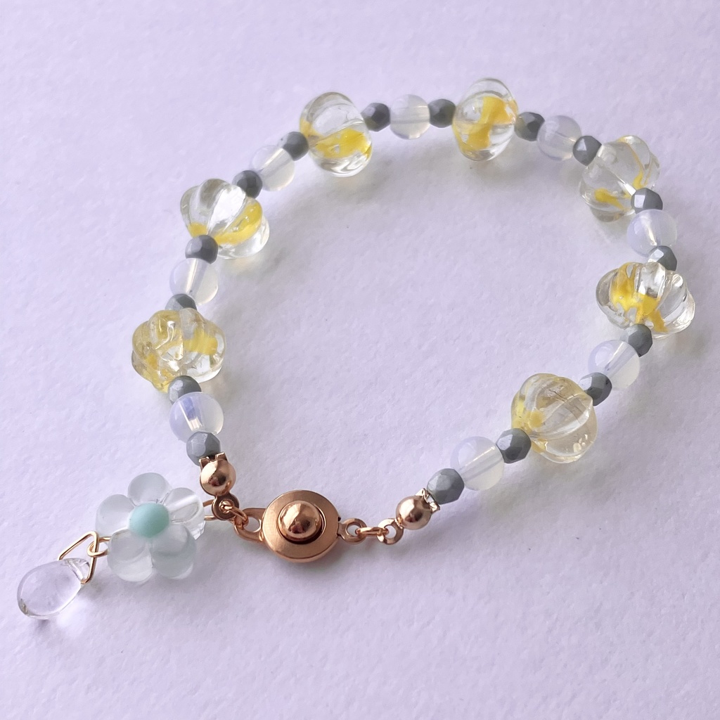 [アレルギー対応] 野花のかんむりブレスレット