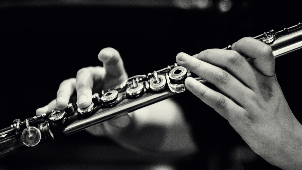 キューティーハニーっぽい著作権フリーBGM キューティーハニーみたいな曲