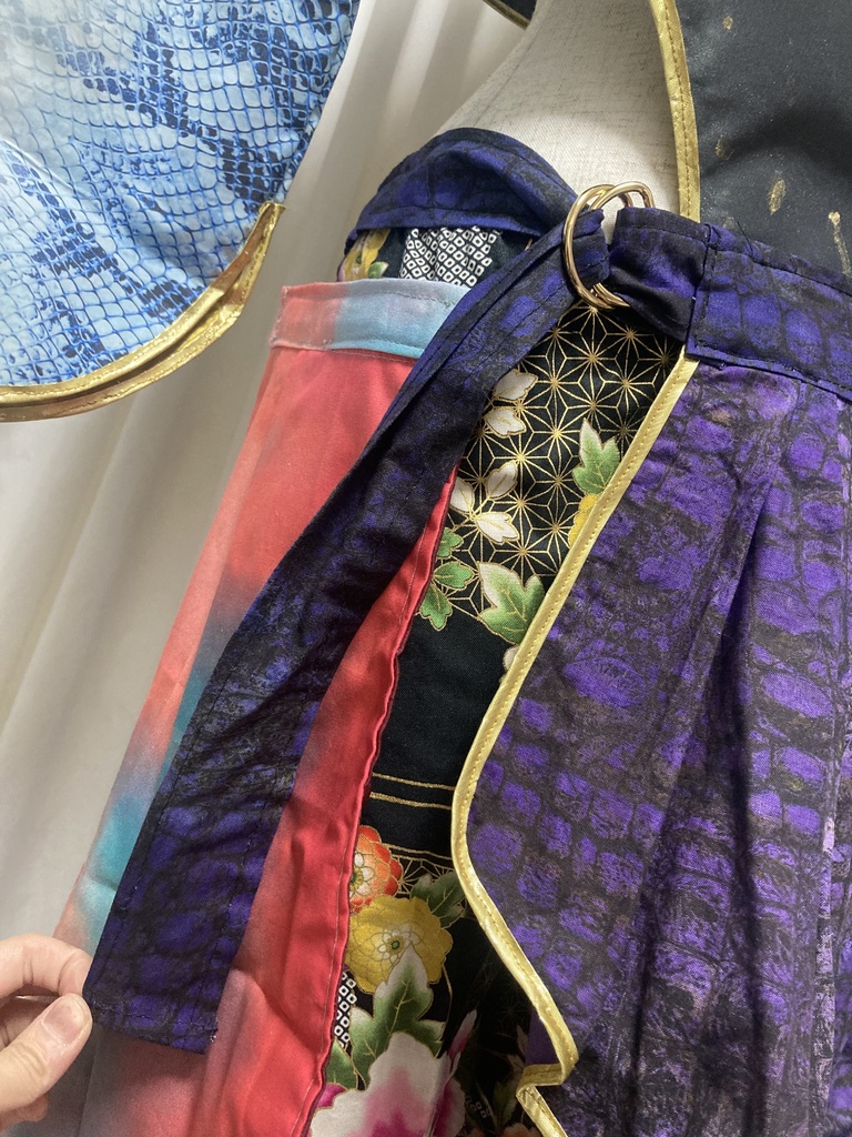 ブラックスター モクレン 2022正月衣裝「白蛇の化身」