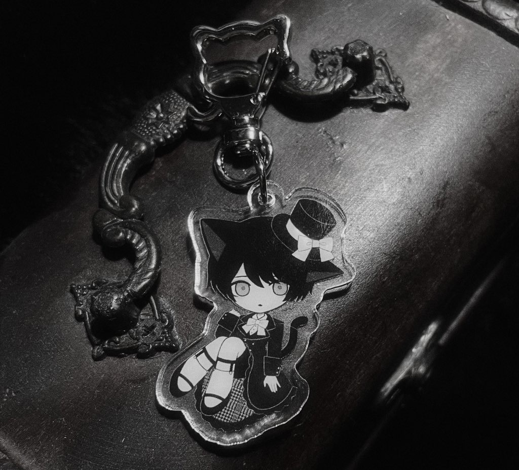 Acrylickeychain🐈‍⬛