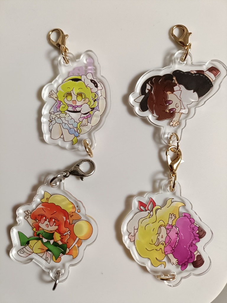 つながるアクリルキーホルダー