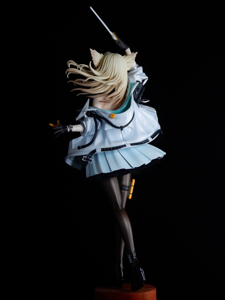 ペリカ 1/7ガレージキット