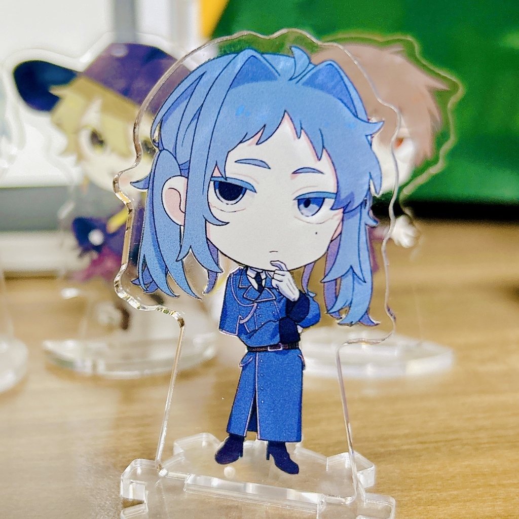 自立するミカロ