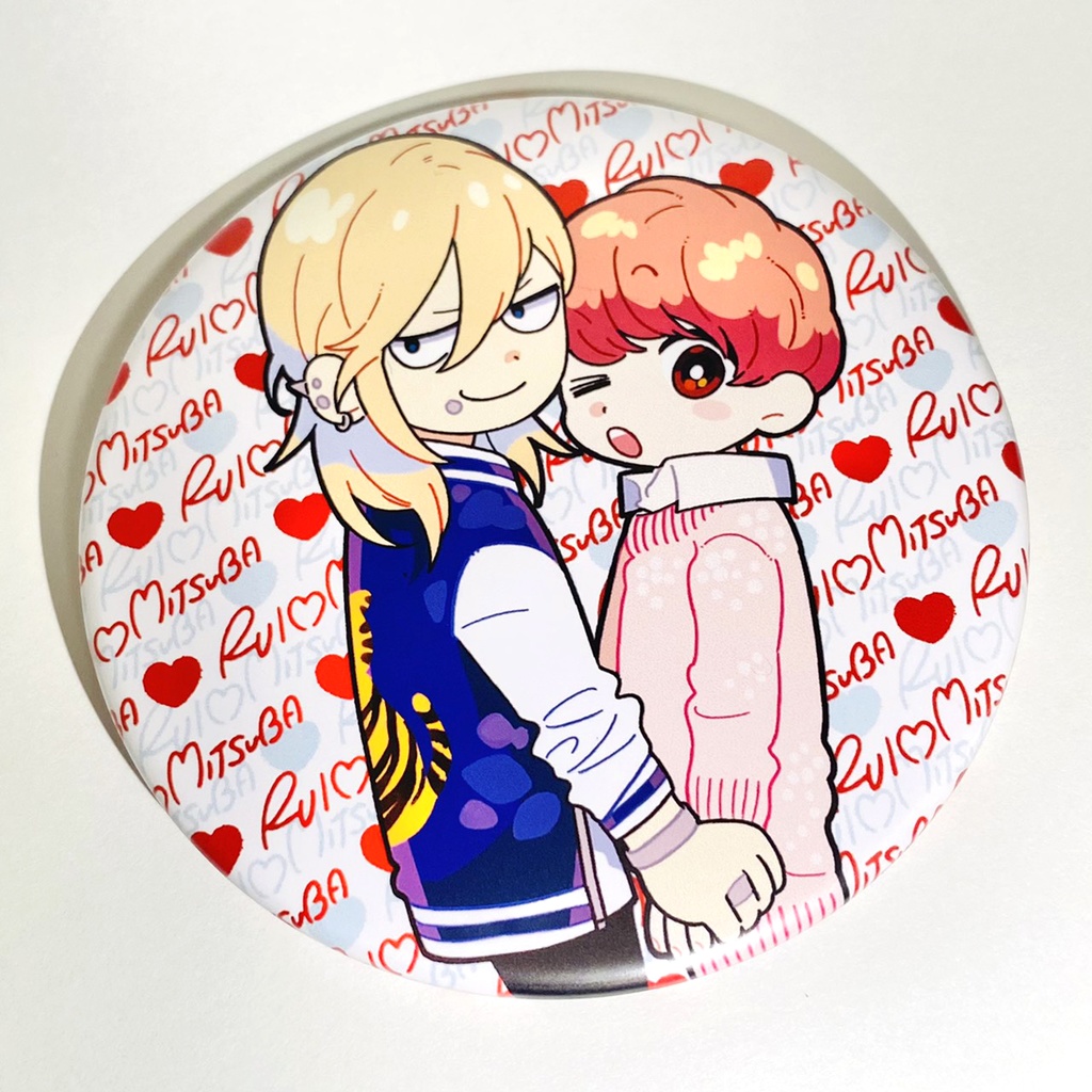 ルイ×ミツバ　76mmサイズ缶バッジ