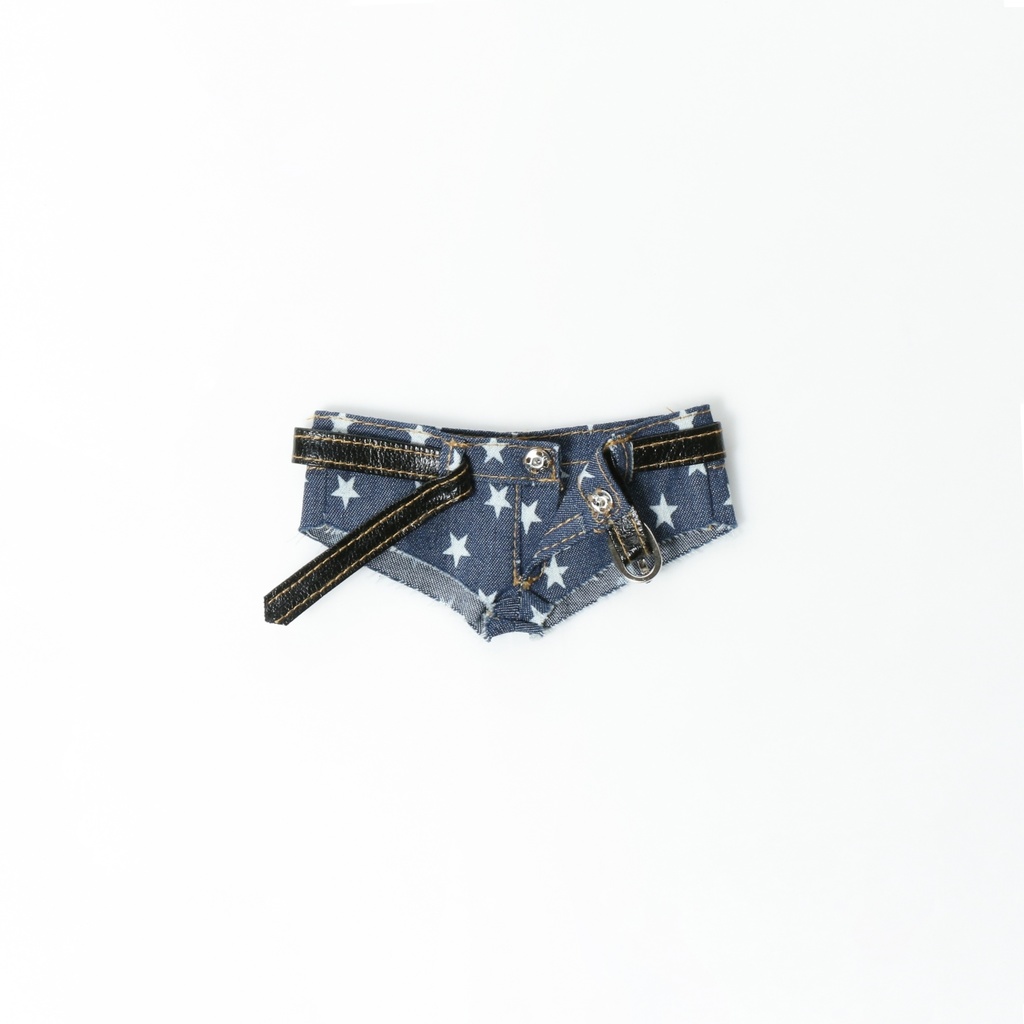 ベルト付きHENTAIホットパンツ