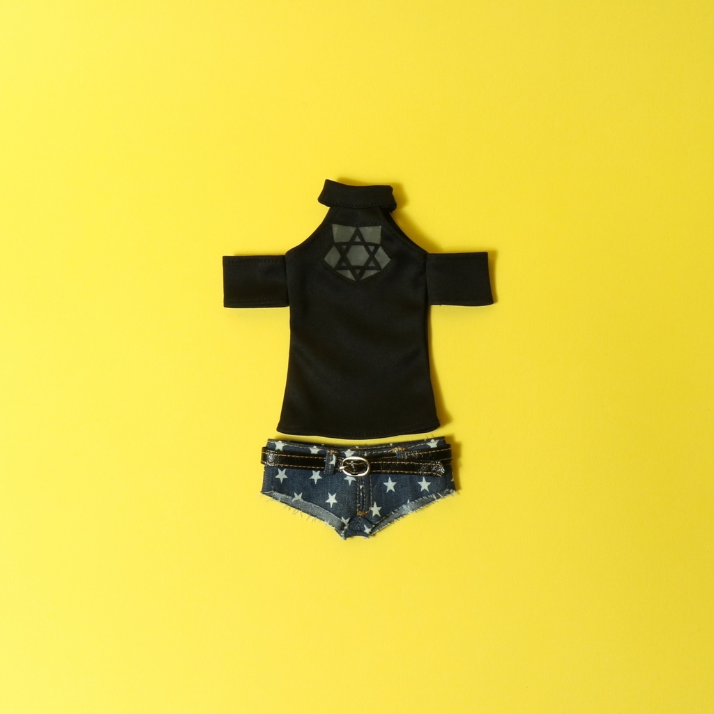 HENTAI HEXXXAGRAM カットソー