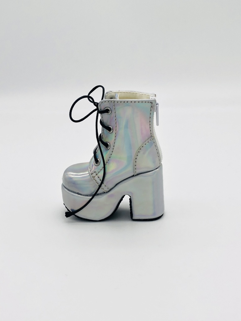 【獅子女 SPHINXXX】ホログラムブーツ