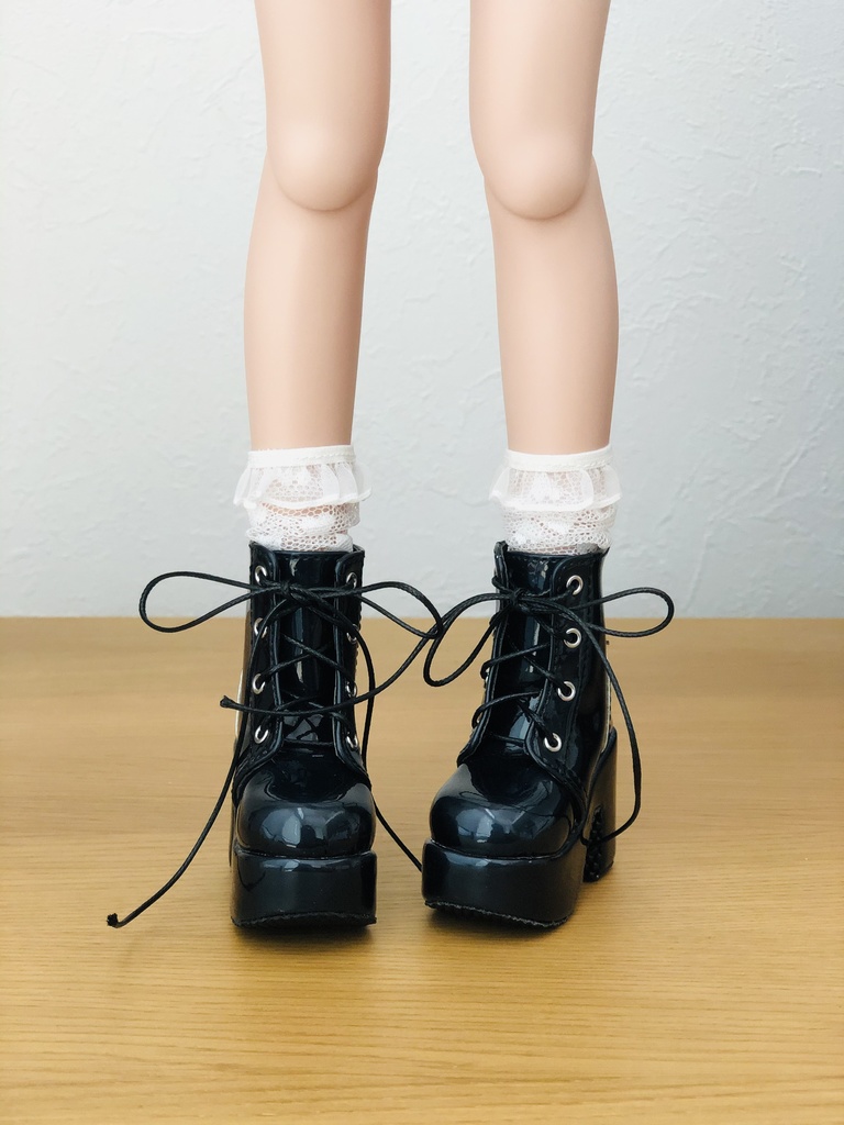 【獅子女 SPHINXXX】ホログラムブーツ