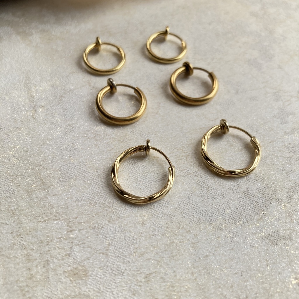 着用パーツ:イヤリング