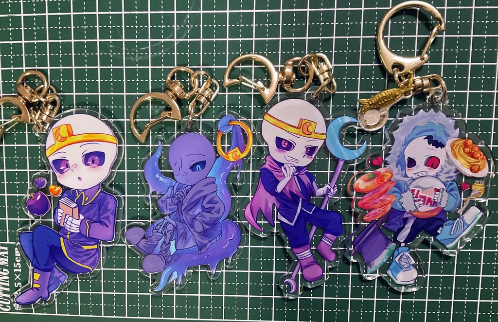 アクリルキーホルダー「A〜D 」4点セット