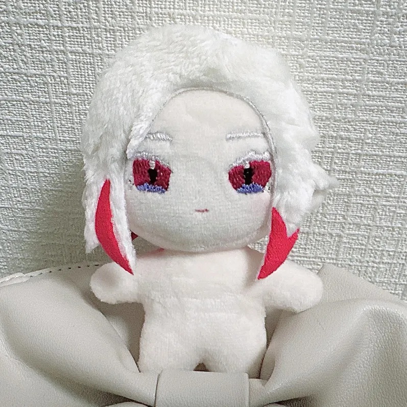 ハンドメイド　よろづぬい(10cm)