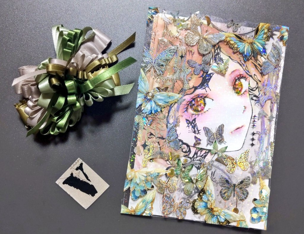 リボンアクセサリー兼ペンレスト