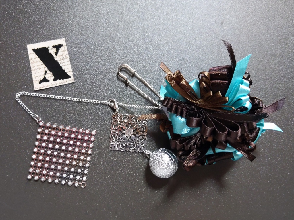 リボンコサージュ・リボンブックマーカー・ペンレスト