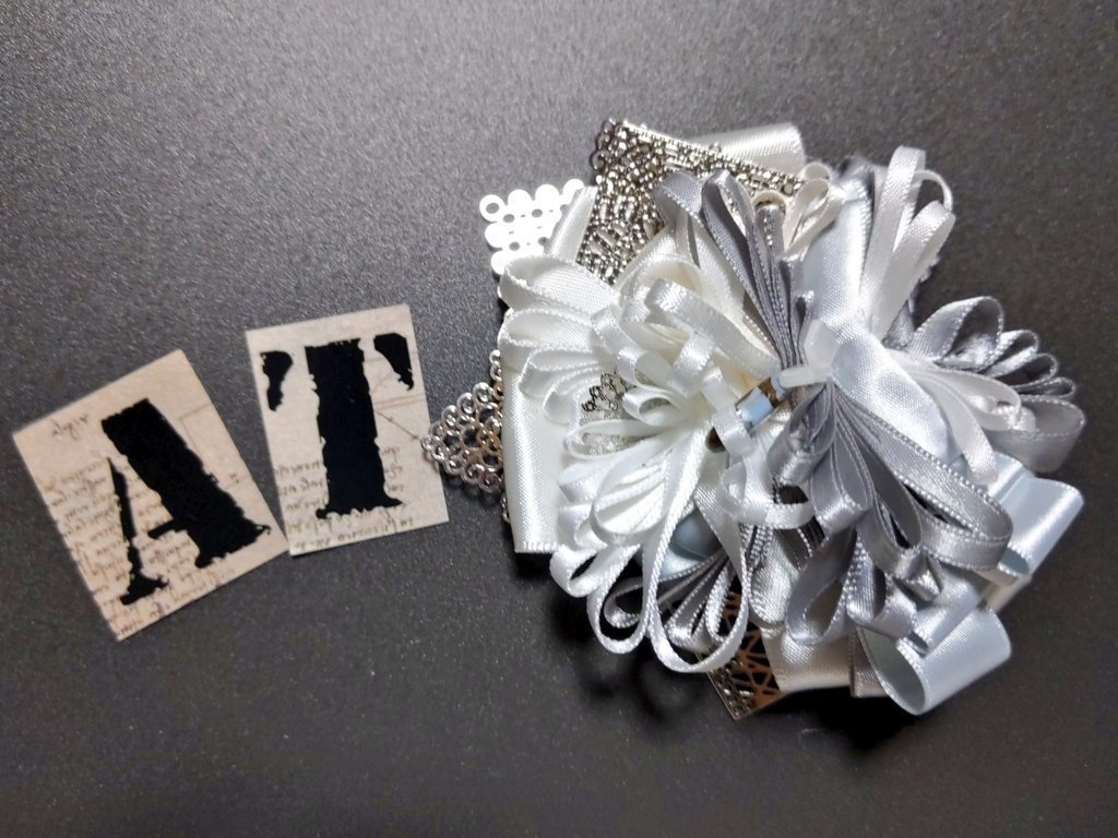 リボンコサージュ・リボンブックマーカー・ペンレスト