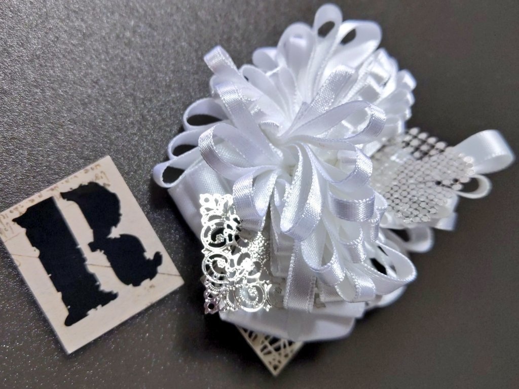 リボンコサージュ・リボンブックマーカー・ペンレスト