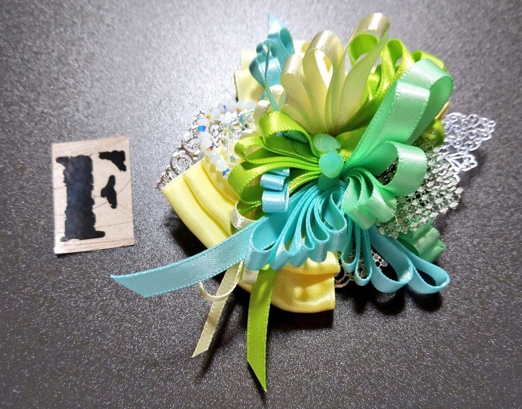リボンコサージュ兼ペンレスト(基本インクで染めれます)6月7月8月9月新作