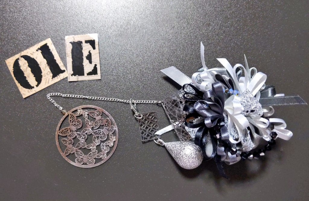 リボンコサージュ兼ペンレスト(基本インクで染めれます)6月7月8月9月新作