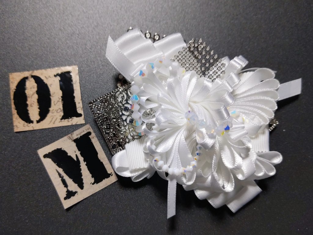 リボンコサージュ兼ペンレスト(基本インクで染めれます)6月7月8月9月新作