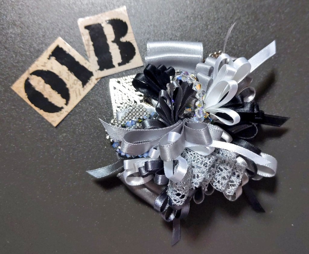 リボンコサージュ兼ペンレスト(基本インクで染めれます)6月7月8月9月新作