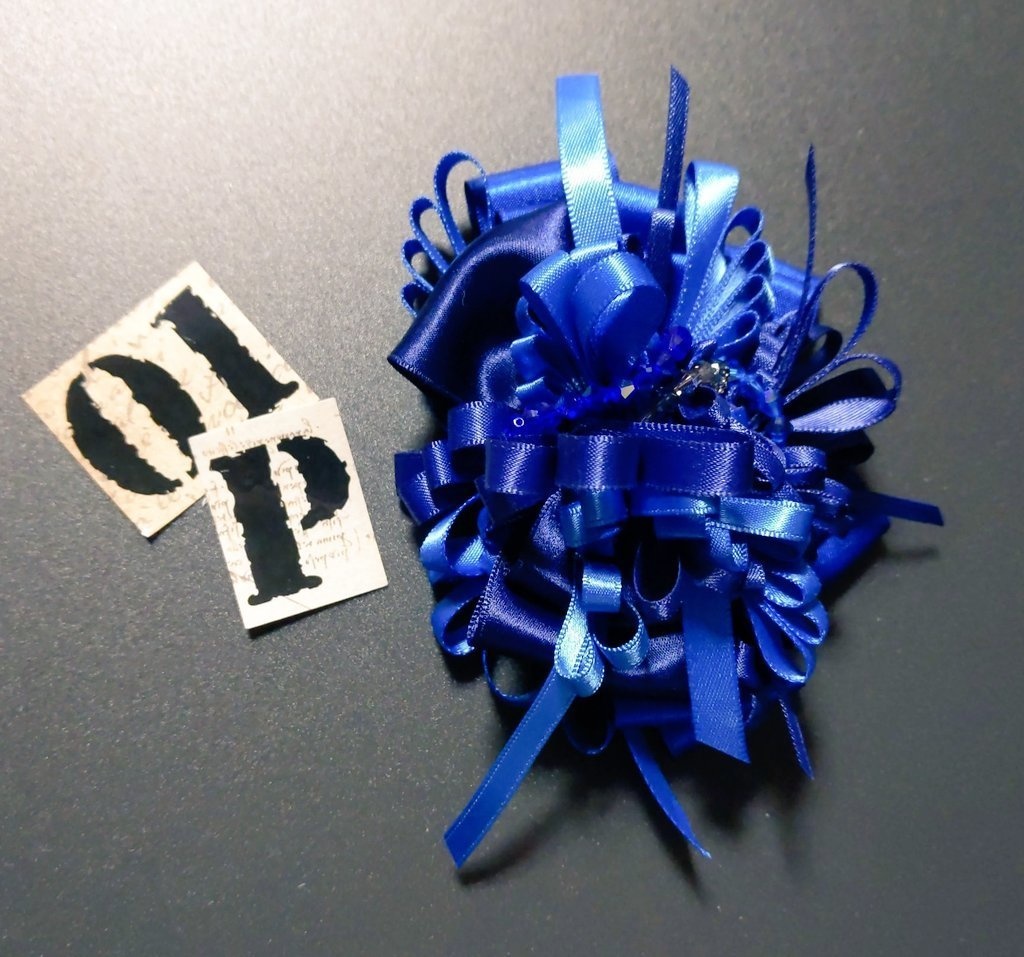 リボンコサージュ兼ペンレスト(基本インクで染めれます)6月7月8月9月新作