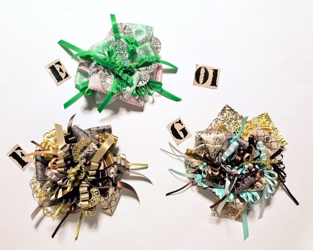 2025年8、9月新作※ペンレスト兼コサージュ