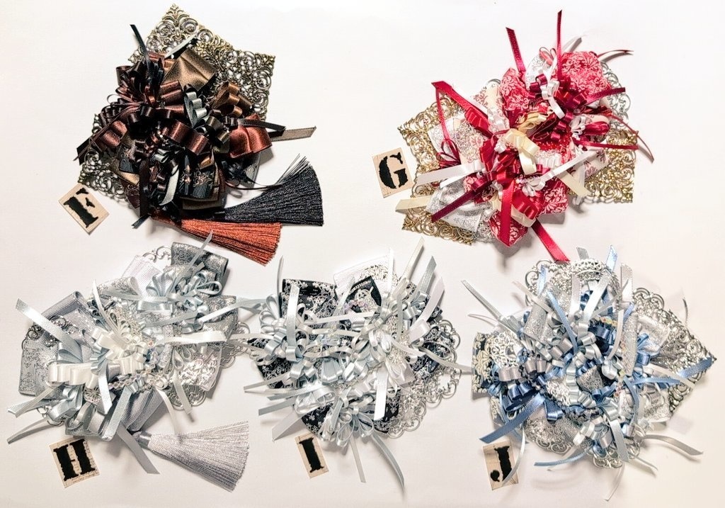 2025年8、9月新作※ペンレスト兼コサージュ