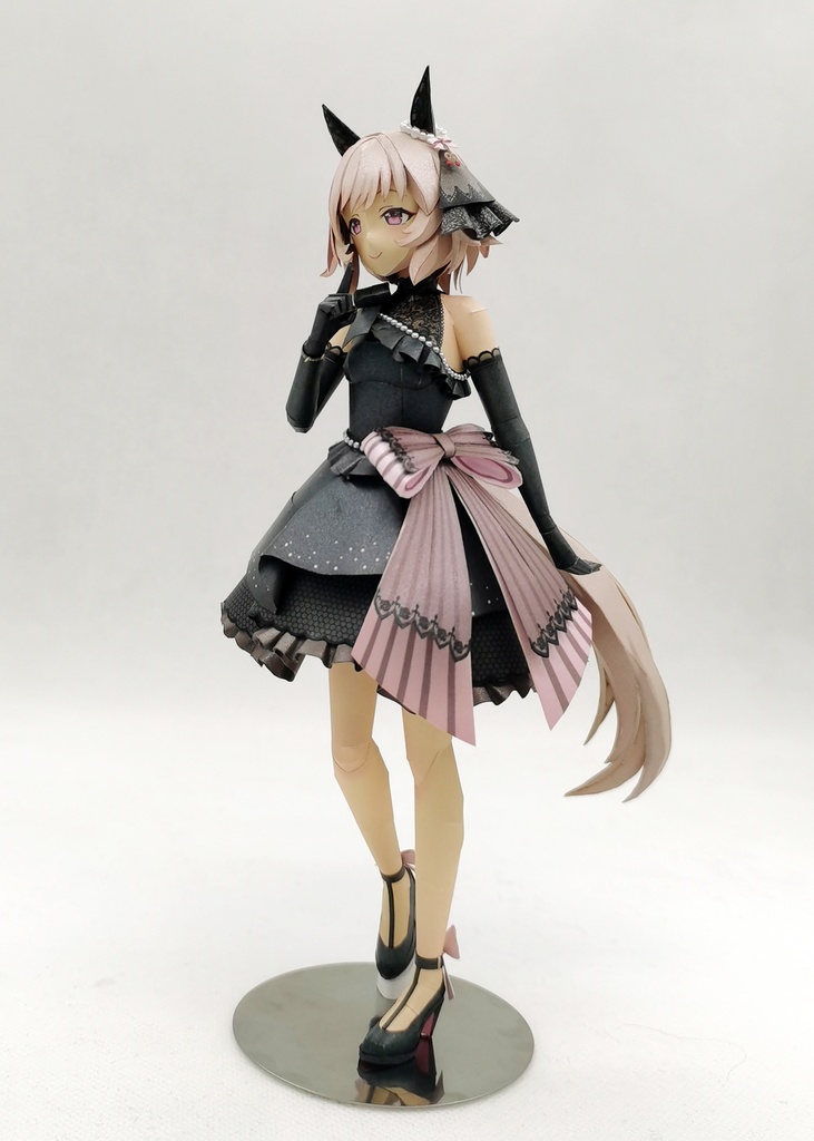 ウマ娘 カレンチャン 【朔月のマ・シェリ】 ペーパークラフトpapercraft