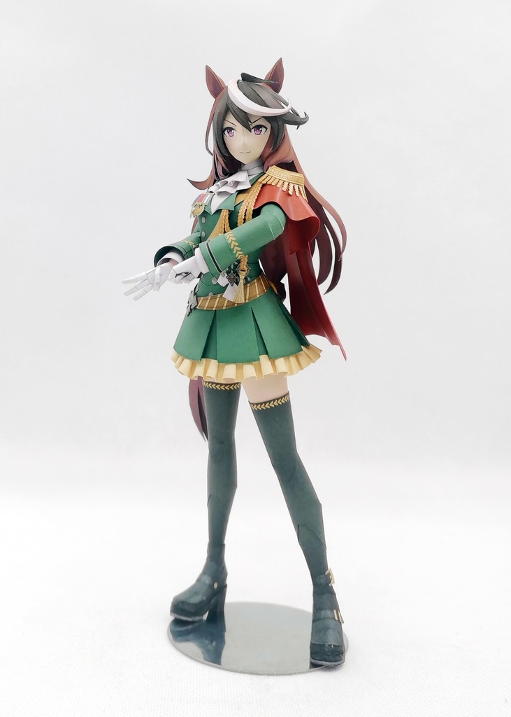 ウマ娘 シンボリルドルフ 【ロード・オブ・エンペラー】 ペーパークラフトpapercraft