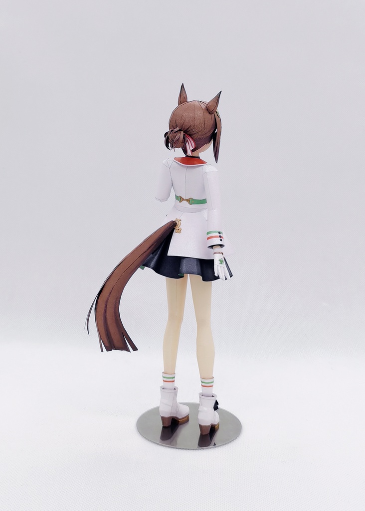 ウマ娘 ファインモーション 【Noble Seamair】 ペーパークラフト papercraft