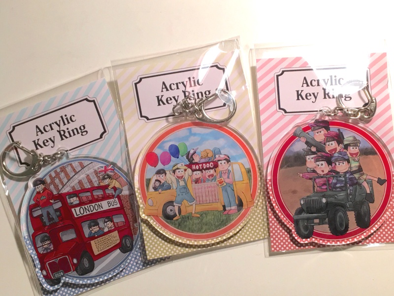 六つ子乗り物アクリルキーホルダー