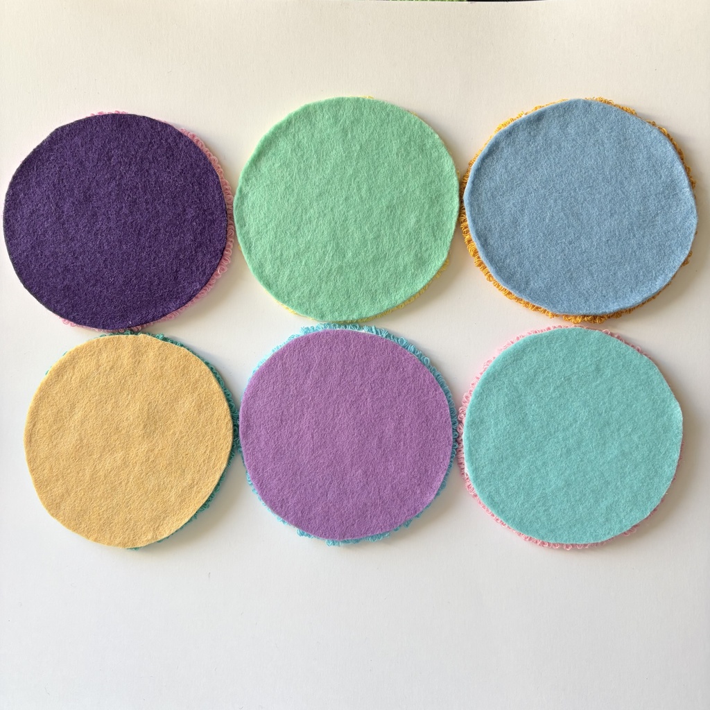 刺繍コースター