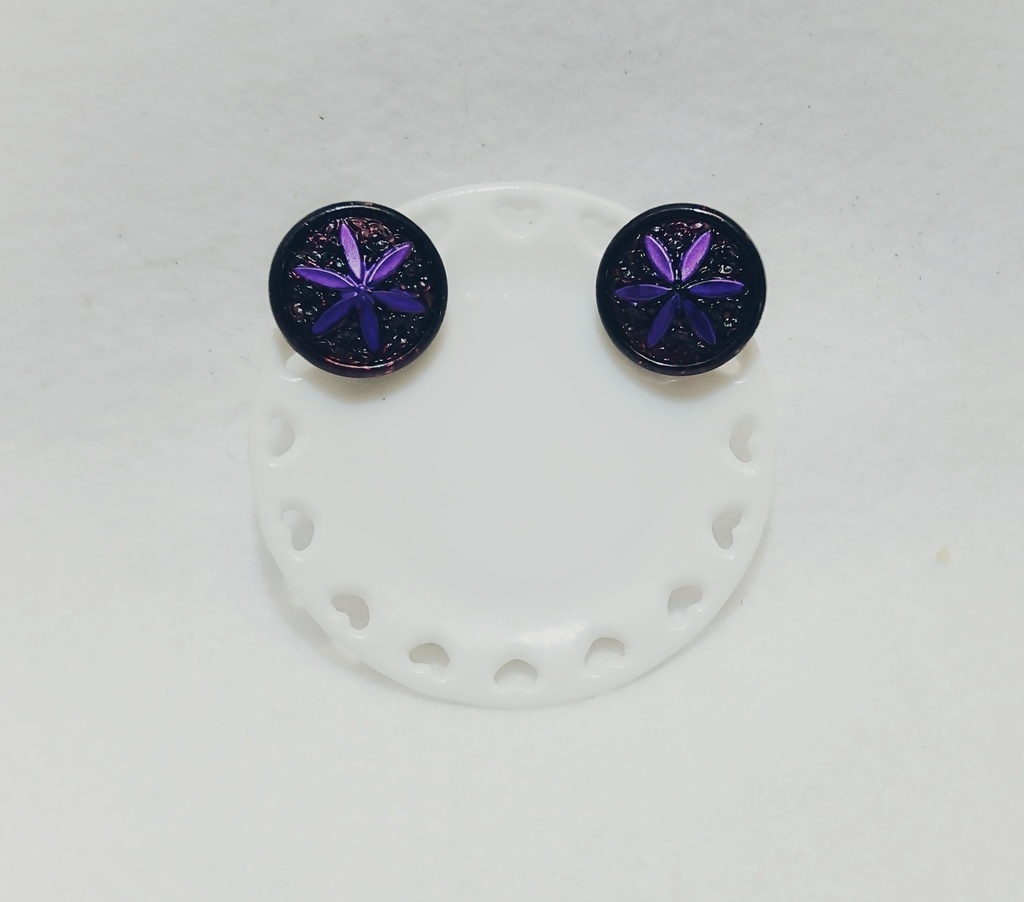 FGOアルトリアモチーフピアス