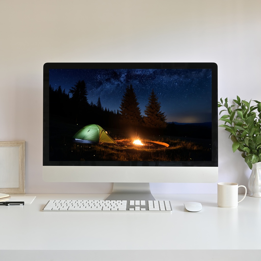 【動く背景】夜のキャンプファイア - 森と星空のキャンプテント | Animated Background - Night Campfire Forest, Pine Trees, Stars, Camping Tent Live Wallpaper