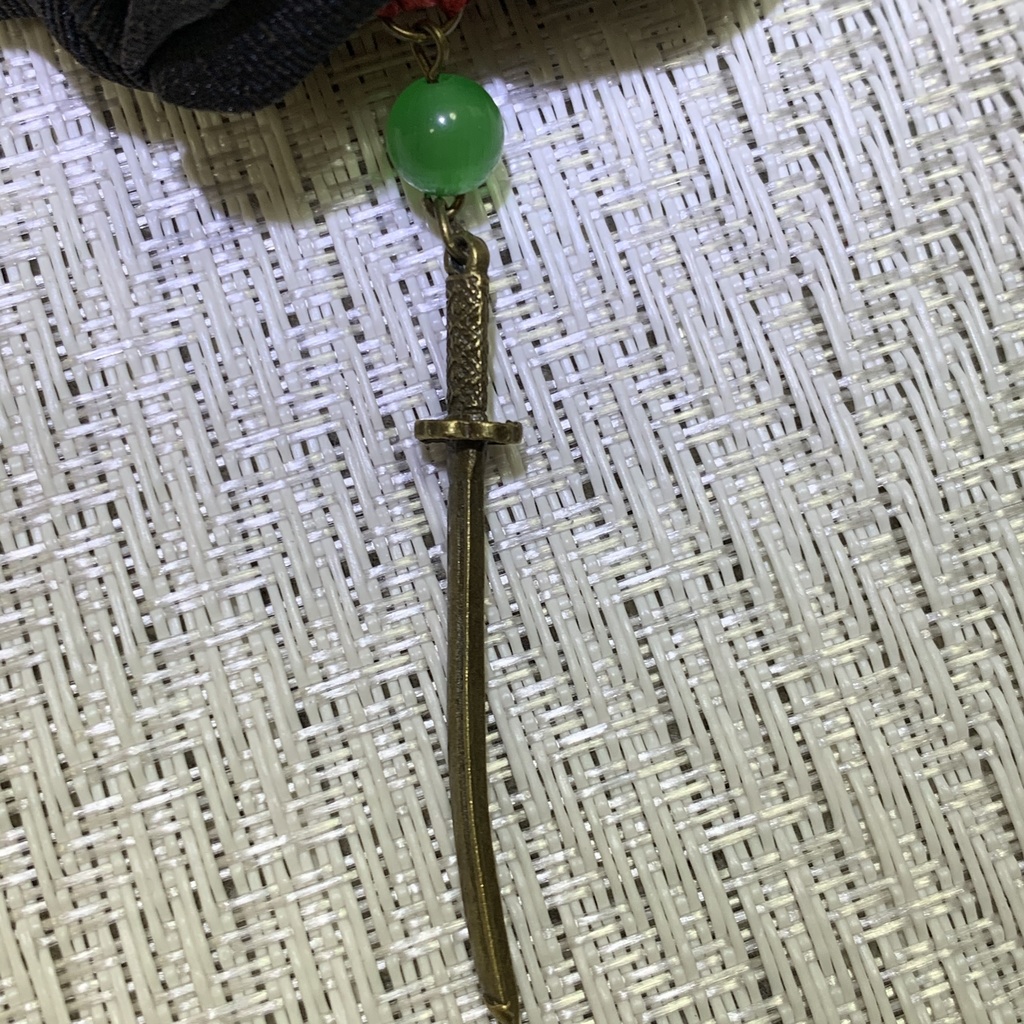 着物deシュシュ 膝丸イメージ 刀のチャーム付き 正絹