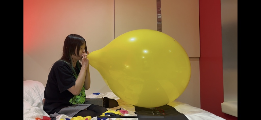 【イチオシ】しあみひなさんの風船口膨らまし割り