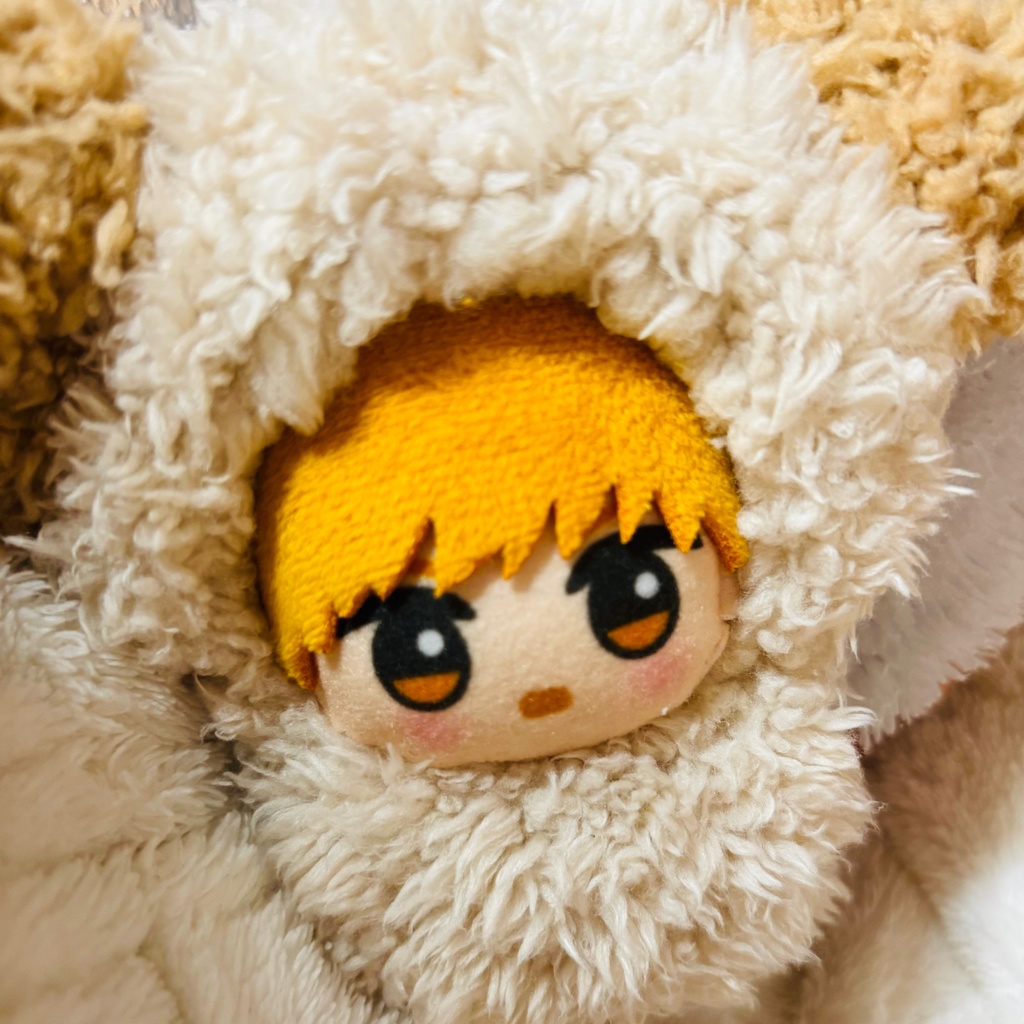 ๐ญใกใณใใใใพใใ๐งธใใผใธใฅร่ถ่ฒ