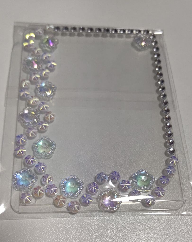 揺蕩う花(右上にワンポイントあり)