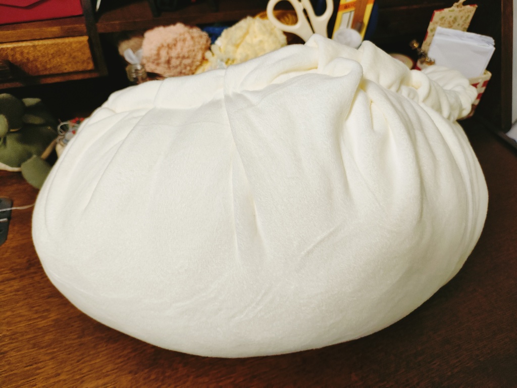 だいぶ大きめのギョウザ(だいたい48cm)