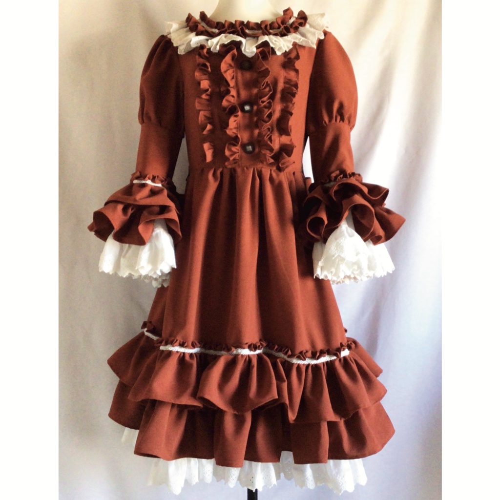 赤のドレスワンピース