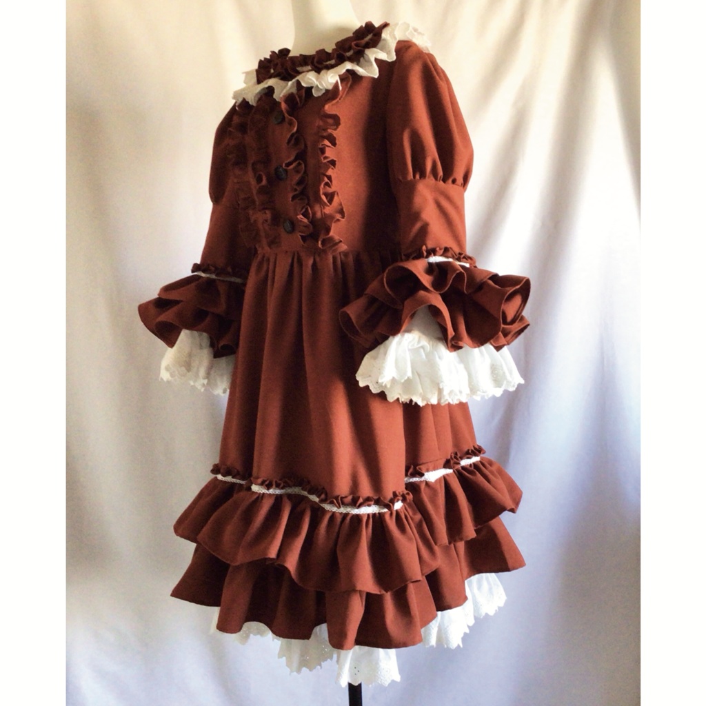 赤のドレスワンピース