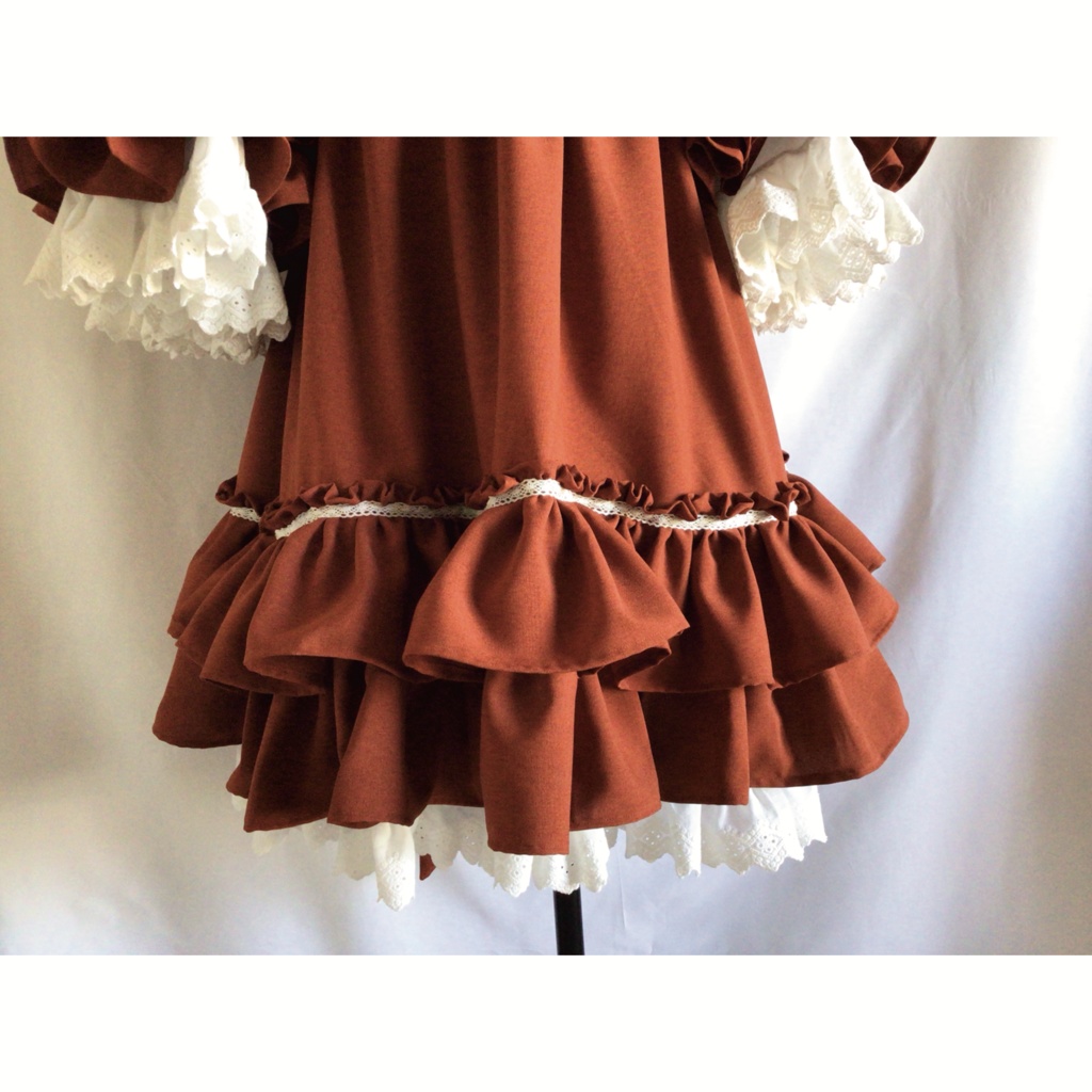 赤のドレスワンピース