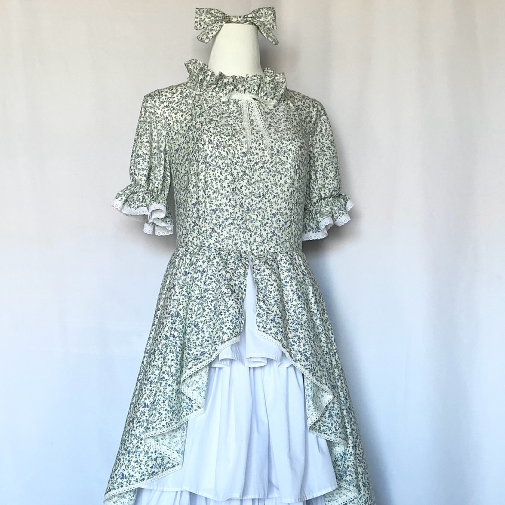 青緑のお茶会ドレス