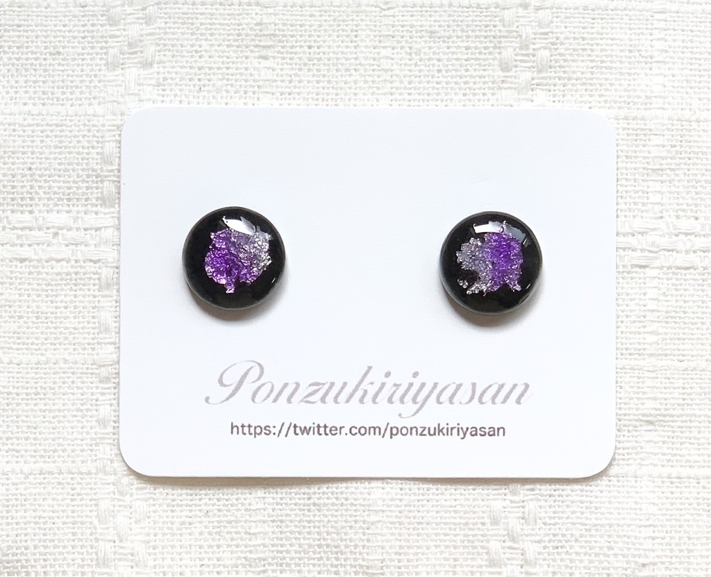 人気作品*深海の宝石2color*