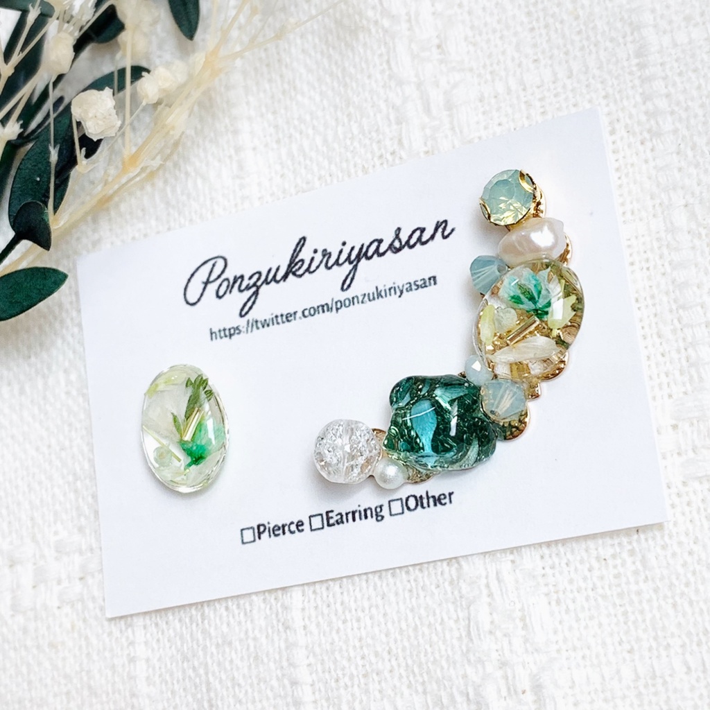 *ミントグリーンのイヤーカフセット*