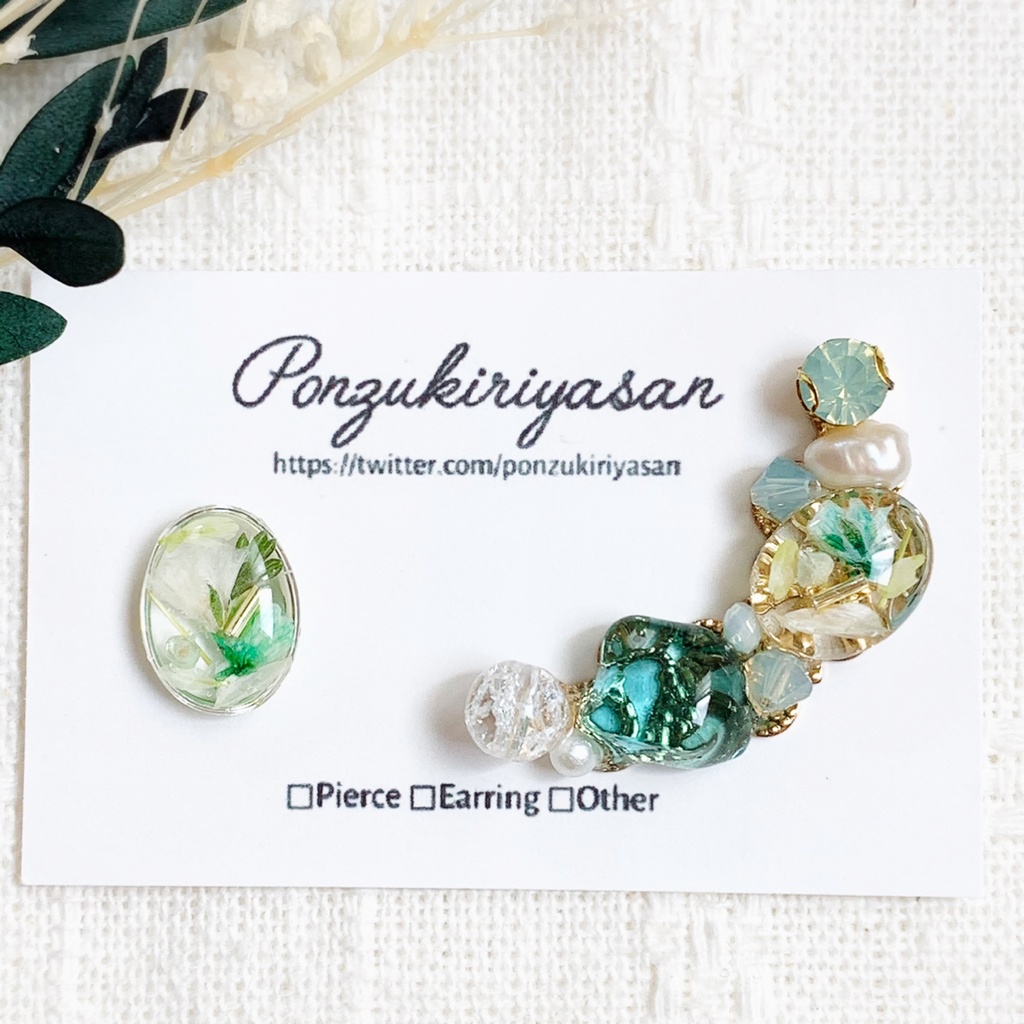 *ミントグリーンのイヤーカフセット*