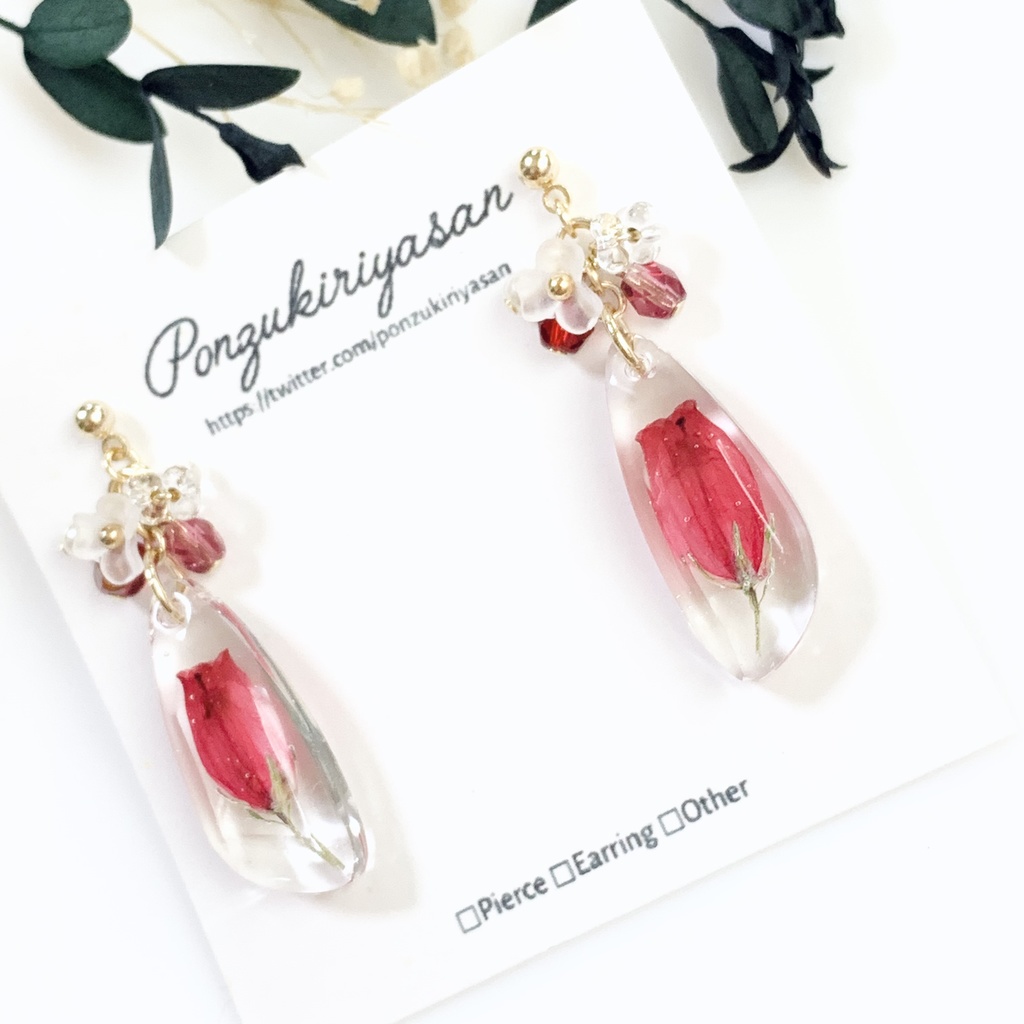 1168一輪挿しフラワーのピアス