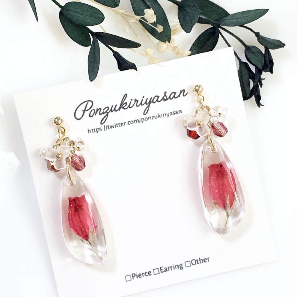 1168一輪挿しフラワーのピアス