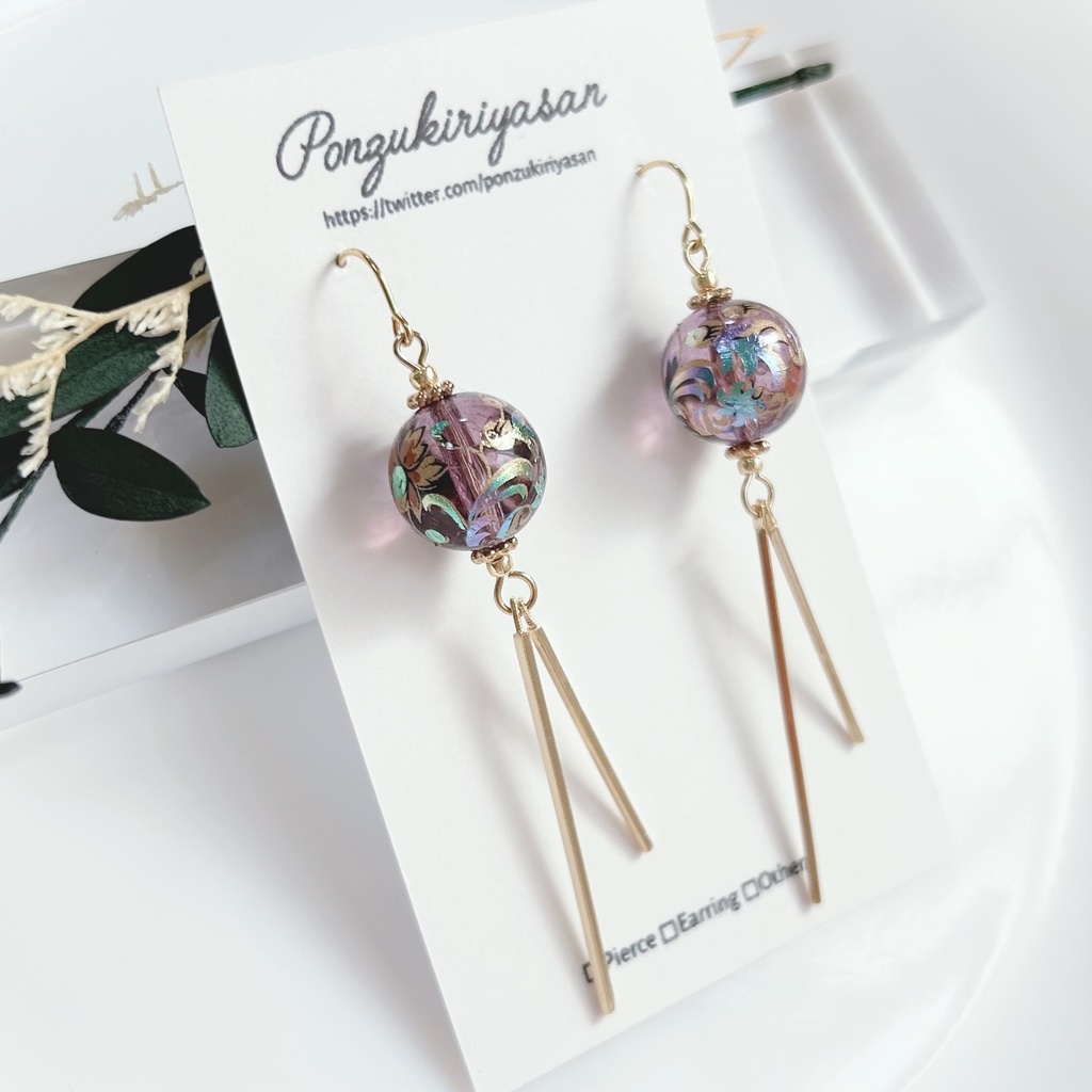 1565コラージュ玉のチャイナ風ピアス