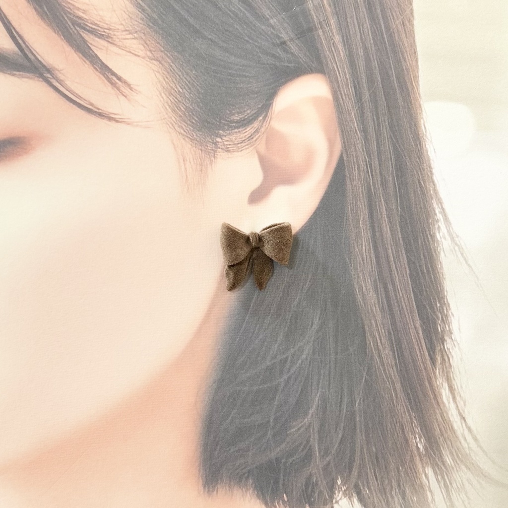 1597(2way)フロッキーリボンのピアス